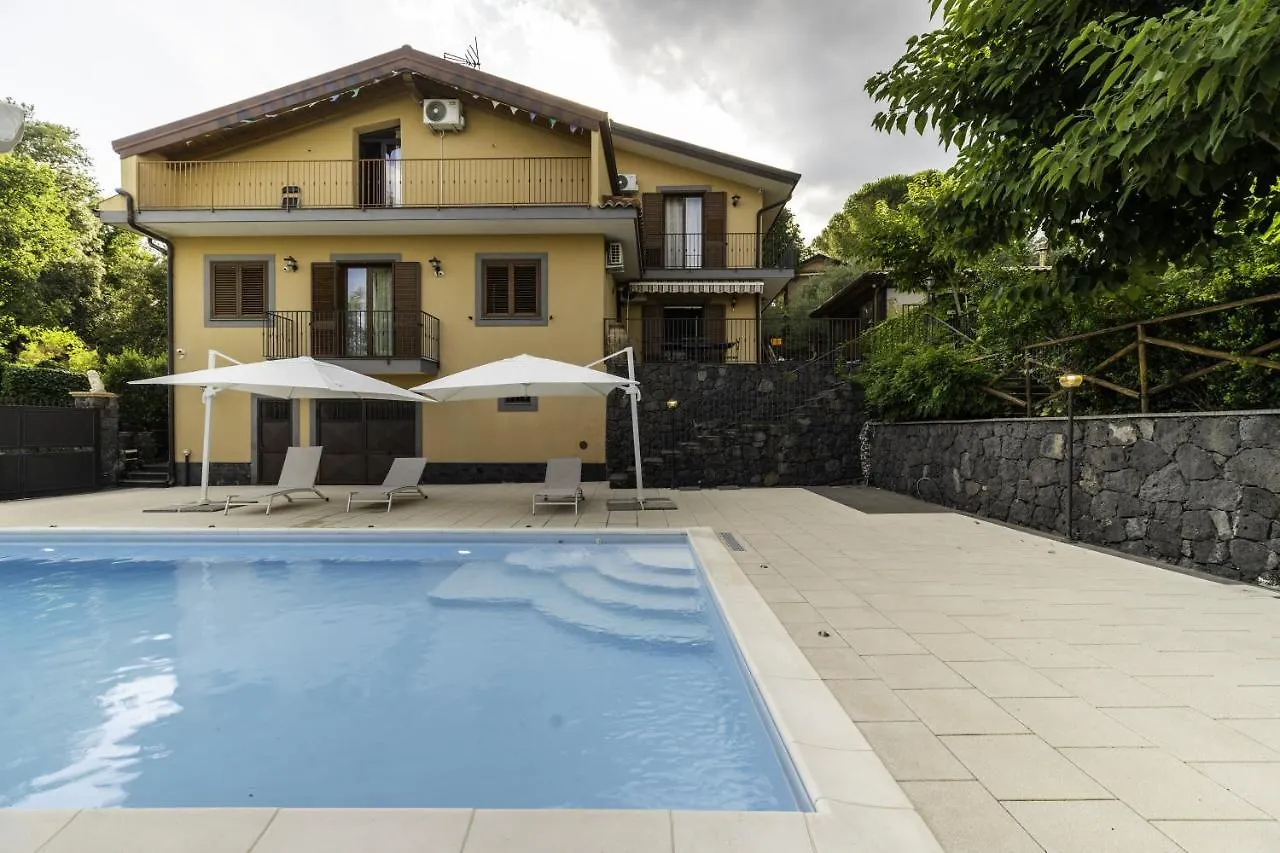 Villa Sara Sull'Etna Con Piscina Viagrande 0*,  Italien